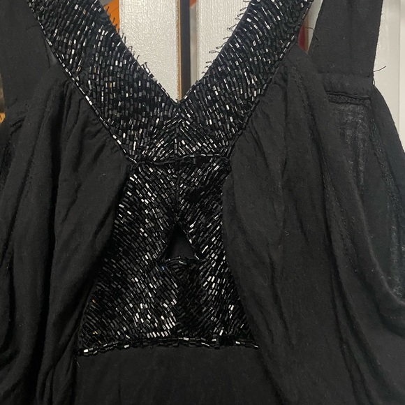 Top - Picture 3 of 4